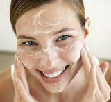 La importancia de una buena limpieza facial